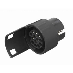 Adaptor priza remorca 7pini / 13pini din plastic - Adaptor universal de la priza cu 7 pini la stecher cu 13 pini marca Blyss conector 1 tip 7 pini conector 2 tip 7 pini plastic